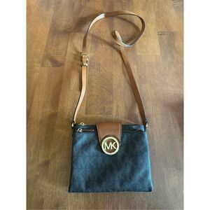 Michael Kors, small Crossbody purse